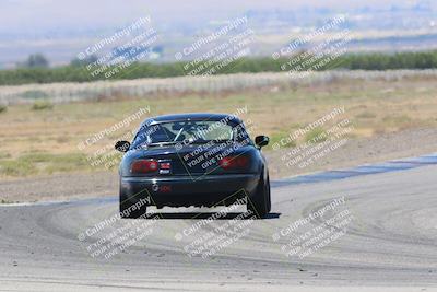 media/Jun-05-2022-CalClub SCCA (Sun) [[19e9bfb4bf]]/Group 1/Race/